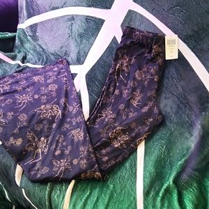 NWT HotTopic Flare leggings
